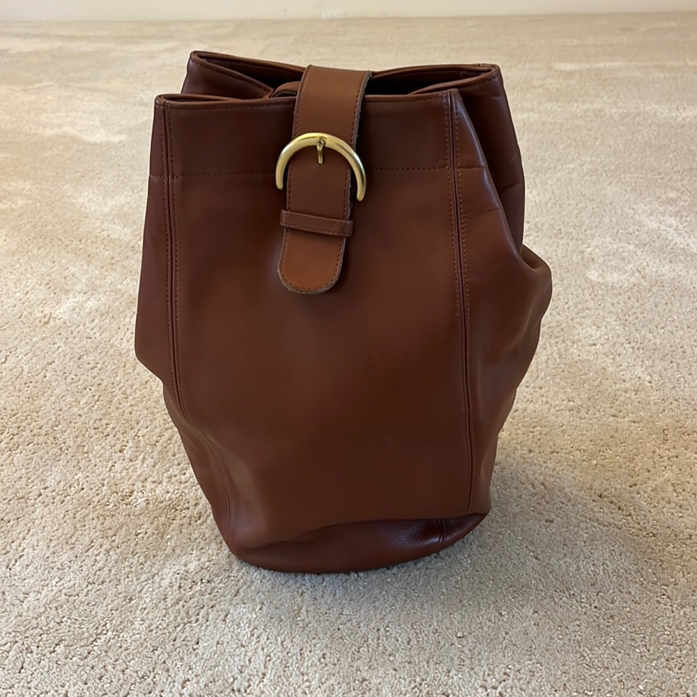 Coach slingback brown leather bag in EUC!!